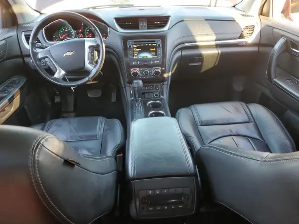 1GNKVJKDXHJ187969 2017 CHEVROLET TRAVERSE - Image 8