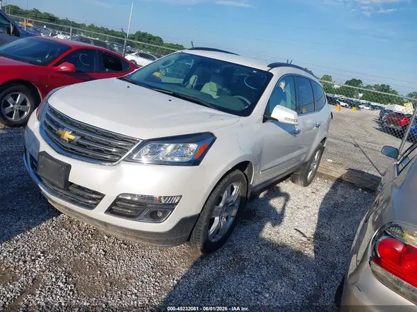 1GNKVJKDXHJ201448 2017 CHEVROLET TRAVERSE - Image 2