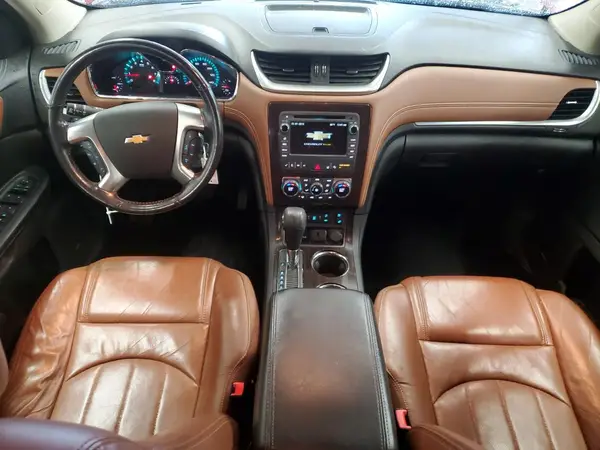 1GNKVJKDXHJ230660 2017 CHEVROLET TRAVERSE - Image 8