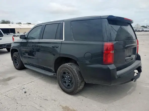 1GNLCDEC0KR333352 2019 CHEVROLET TAHOE - Image 2