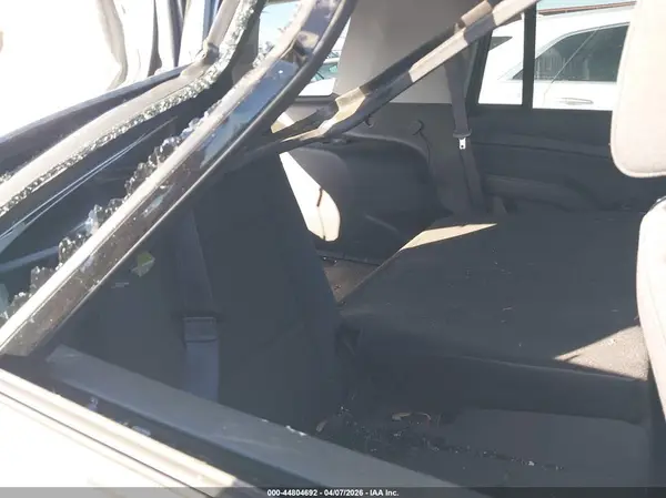 1GNLCDEC1HR272814 2017 CHEVROLET TAHOE - Image 8