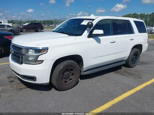 1GNLCDEC1JR155210 2018 CHEVROLET TAHOE - Image 2