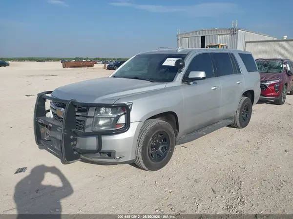 1GNLCDEC1JR227300 2018 CHEVROLET TAHOE - Image 2
