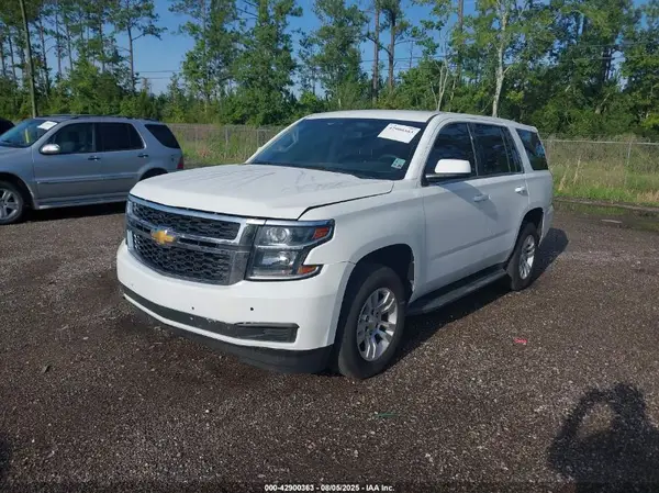 1GNLCDEC1JR236515 2018 CHEVROLET TAHOE - Image 2
