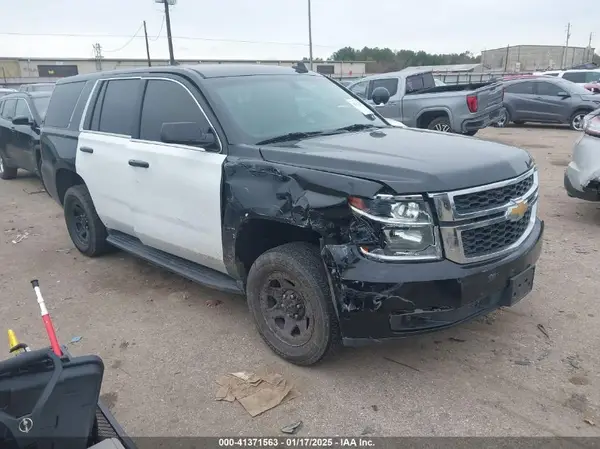 1GNLCDEC1JR312458 2018 CHEVROLET TAHOE - Image 1