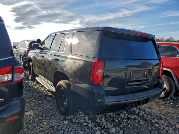 1GNLCDEC1JR337375 2018 CHEVROLET TAHOE - Image 2