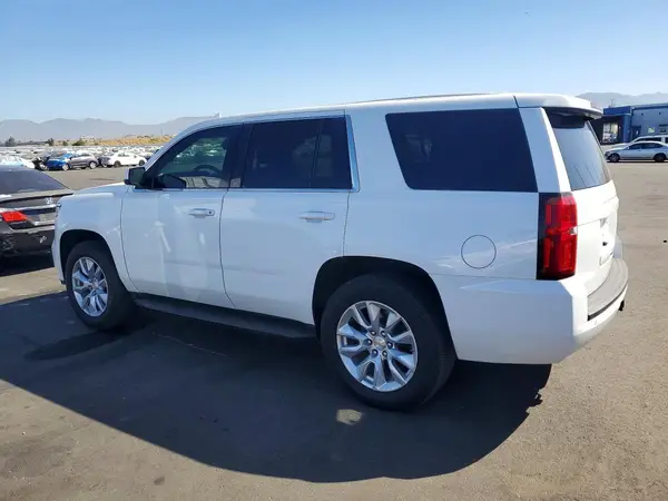 1GNLCDEC1JR370019 2018 CHEVROLET TAHOE - Image 2