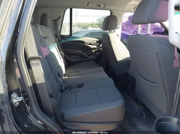 1GNLCDEC1KR241876 2019 CHEVROLET TAHOE - Image 8
