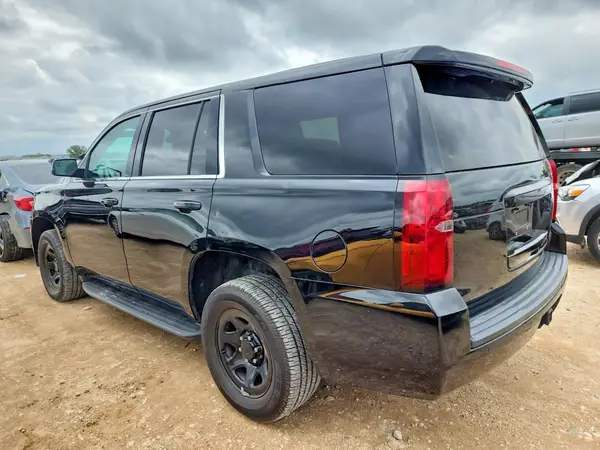 1GNLCDEC1LR175590 2020 CHEVROLET TAHOE - Image 2