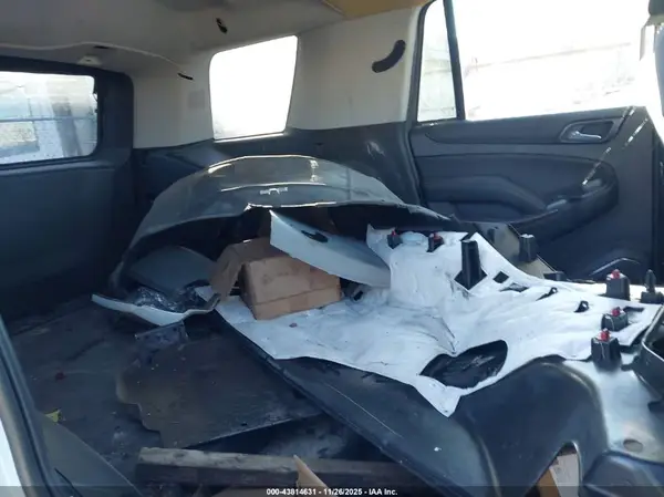 1GNLCDEC2KR217926 2019 CHEVROLET TAHOE - Image 8