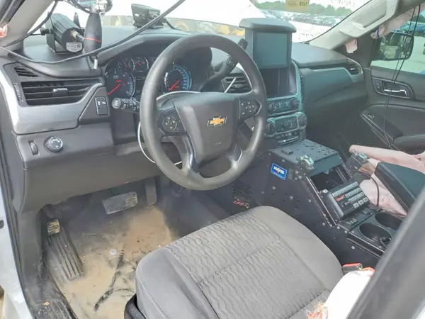 1GNLCDEC2KR298524 2019 CHEVROLET TAHOE - Image 8
