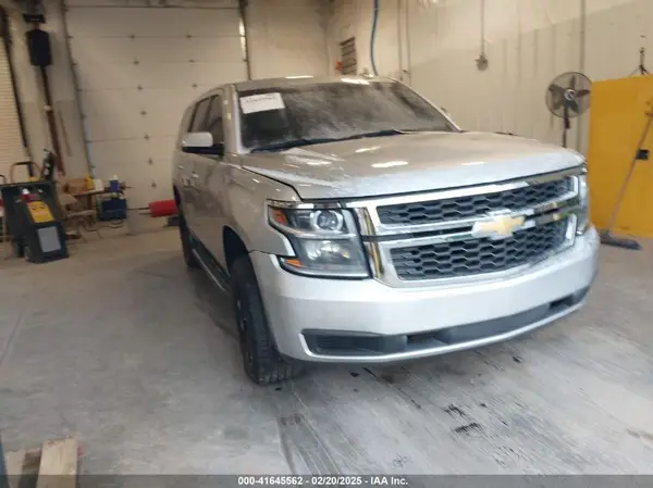 1GNLCDEC2KR356485 2019 CHEVROLET TAHOE - Image 1