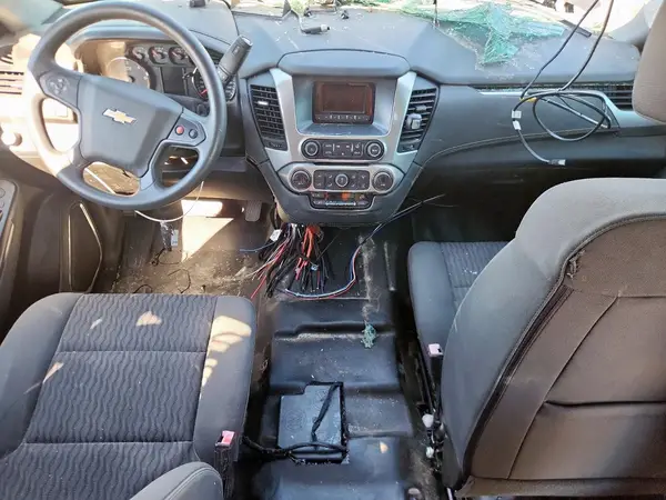 1GNLCDEC3HR224070 2017 CHEVROLET TAHOE - Image 8
