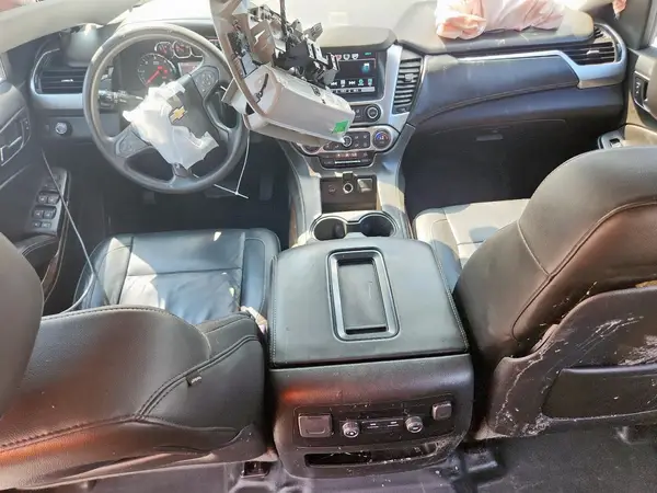 1GNLCDEC3JR213933 2018 CHEVROLET TAHOE - Image 8