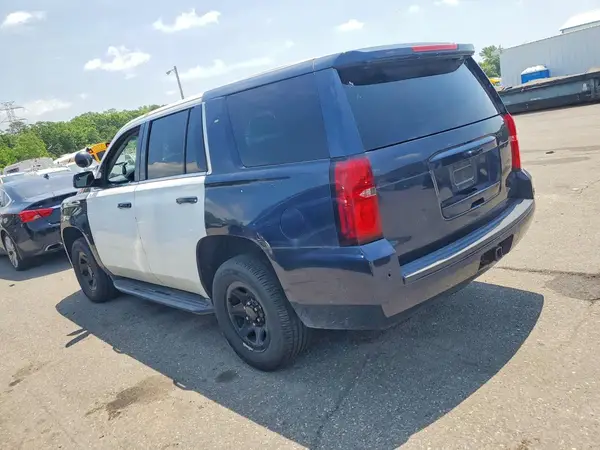 1GNLCDEC3KR152794 2019 CHEVROLET TAHOE - Image 2