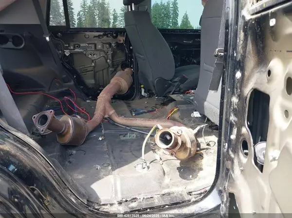 1GNLCDEC3KR323012 2019 CHEVROLET TAHOE - Image 8