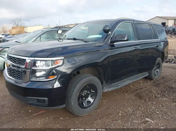 1GNLCDEC3KR376261 2019 CHEVROLET TAHOE - Image 2