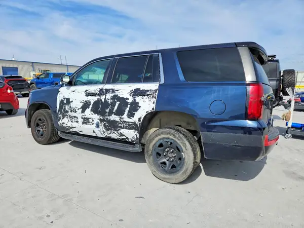 1GNLCDEC4GR448673 2016 CHEVROLET TAHOE - Image 2