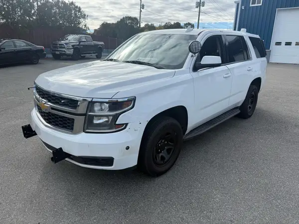 1GNLCDEC4HR192035 2017 CHEVROLET TAHOE - Image 2