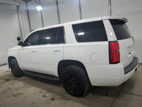 1GNLCDEC4HR256851 2017 CHEVROLET TAHOE - Image 2