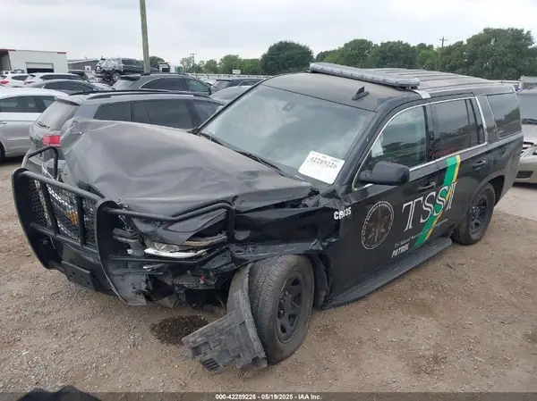 1GNLCDEC4HR387679 2017 CHEVROLET TAHOE - Image 2