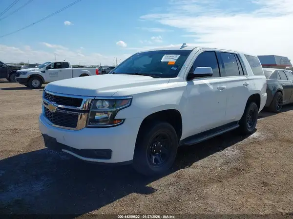 1GNLCDEC4JR163995 2018 CHEVROLET TAHOE - Image 2