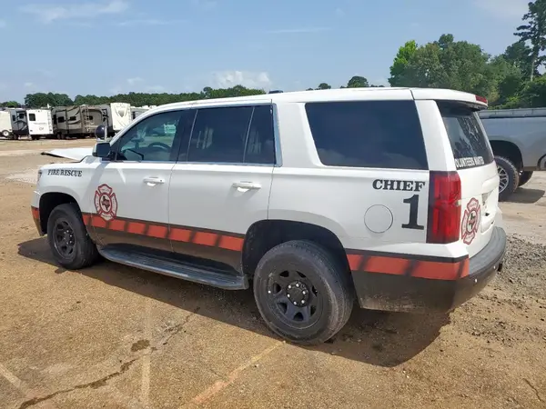 1GNLCDEC4JR260694 2018 CHEVROLET TAHOE - Image 2