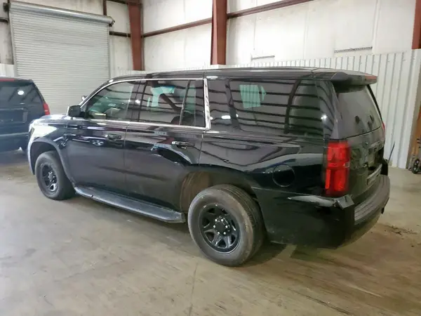 1GNLCDEC4KR218558 2019 CHEVROLET TAHOE - Image 2