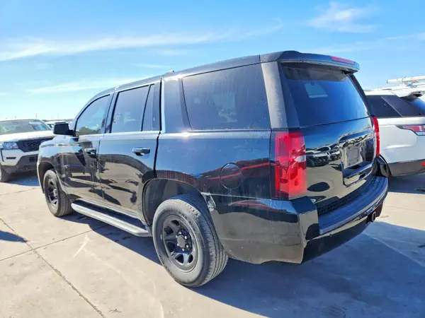 1GNLCDEC4LR240965 2020 CHEVROLET TAHOE - Image 2