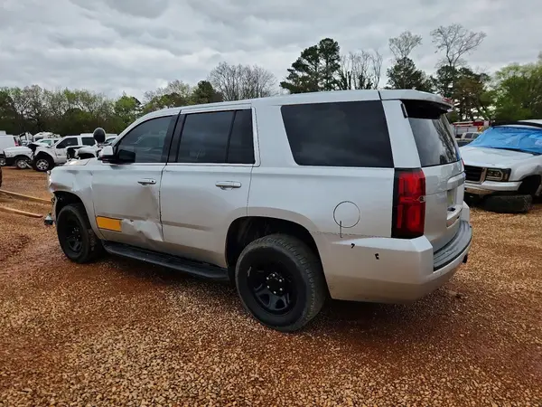 1GNLCDEC4LR300212 2020 CHEVROLET TAHOE - Image 2