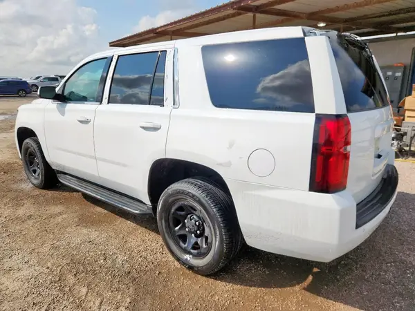 1GNLCDEC5KR249706 2019 CHEVROLET TAHOE - Image 2