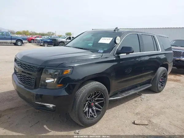 1GNLCDEC6HR330433 2017 CHEVROLET TAHOE - Image 2