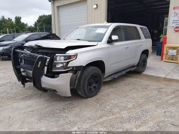 1GNLCDEC6KR201471 2019 CHEVROLET TAHOE - Image 2