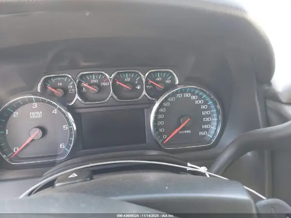 1GNLCDEC6KR242389 2019 CHEVROLET TAHOE - Image 2