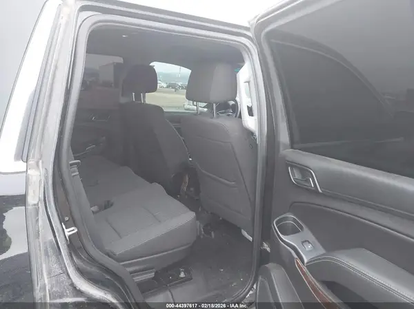 1GNLCDEC6KR243784 2019 CHEVROLET TAHOE - Image 8