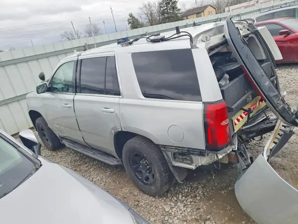 1GNLCDEC7GR437022 2016 CHEVROLET TAHOE - Image 2