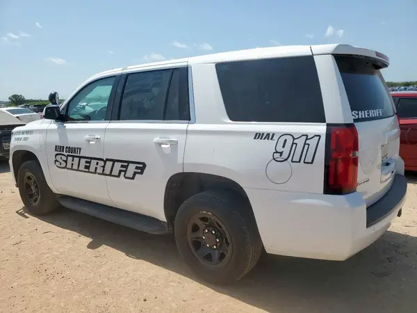 1GNLCDEC7JR233313 2018 CHEVROLET TAHOE - Image 2