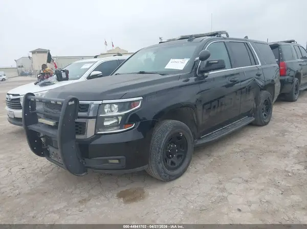 1GNLCDEC7KR244152 2019 CHEVROLET TAHOE - Image 2