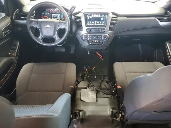 1GNLCDEC7KR300672 2019 CHEVROLET TAHOE - Image 8