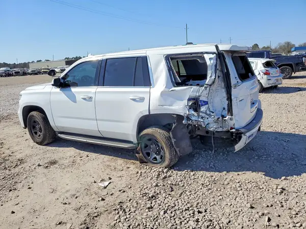 1GNLCDEC7KR345658 2019 CHEVROLET TAHOE - Image 2