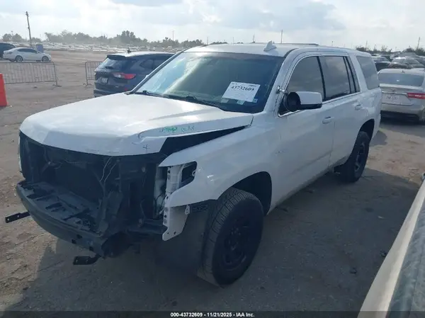 1GNLCDEC8GR284831 2016 CHEVROLET TAHOE - Image 2