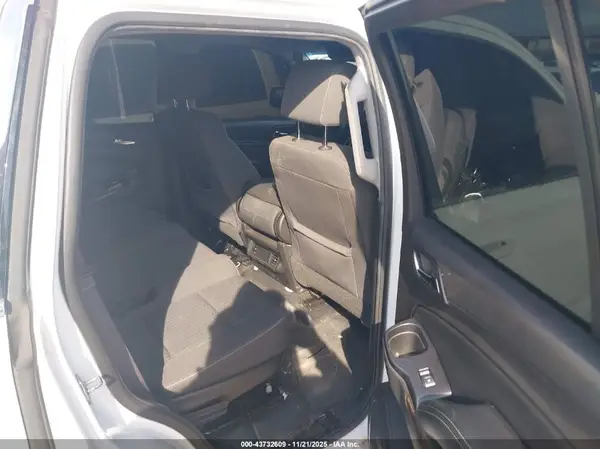 1GNLCDEC8GR284831 2016 CHEVROLET TAHOE - Image 8