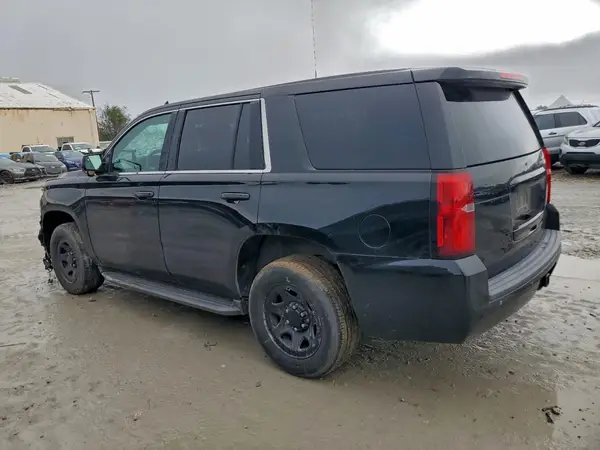 1GNLCDEC8JR157617 2018 CHEVROLET TAHOE - Image 2