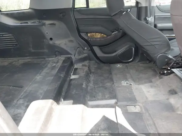 1GNLCDEC8KR376000 2019 CHEVROLET TAHOE - Image 8