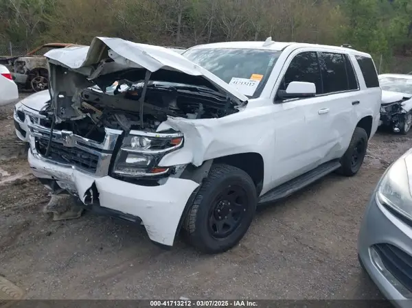 1GNLCDEC8LR114821 2020 CHEVROLET TAHOE - Image 2