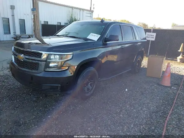 1GNLCDECXGR288265 2016 CHEVROLET TAHOE - Image 2