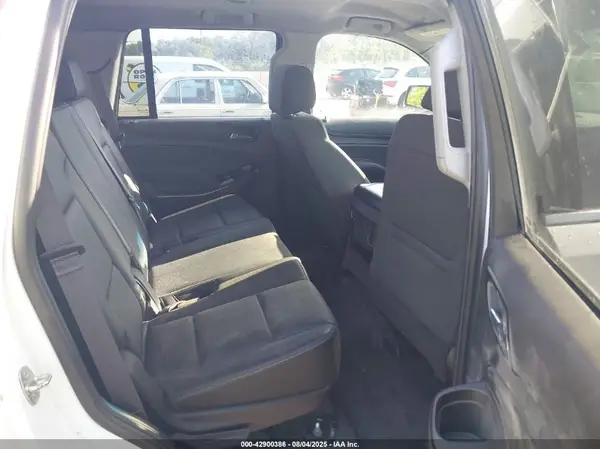 1GNLCDECXHR161842 2017 CHEVROLET TAHOE - Image 8