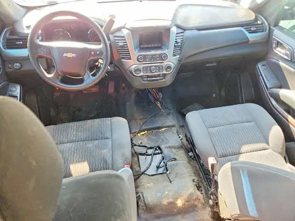 1GNLCDECXHR222221 2017 CHEVROLET TAHOE - Image 8