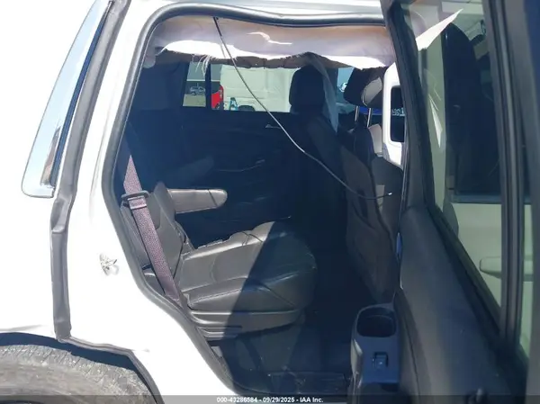 1GNLCDECXHR224373 2017 CHEVROLET TAHOE - Image 8