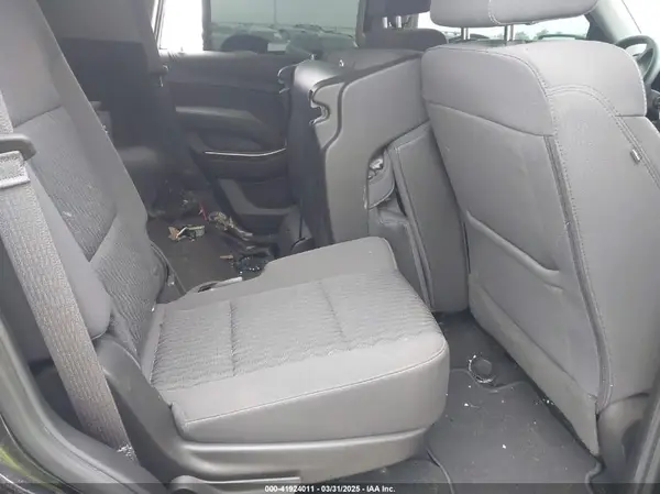 1GNLCDECXHR304319 2017 CHEVROLET TAHOE - Image 8